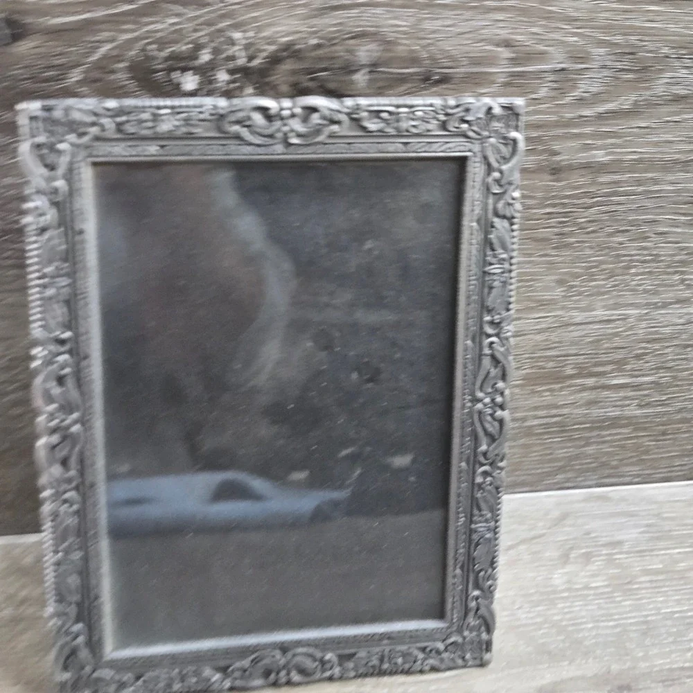 Vintage Pewter Silver Plated Ornate Baroque 8x6 Tabletop Picture Frame Korea